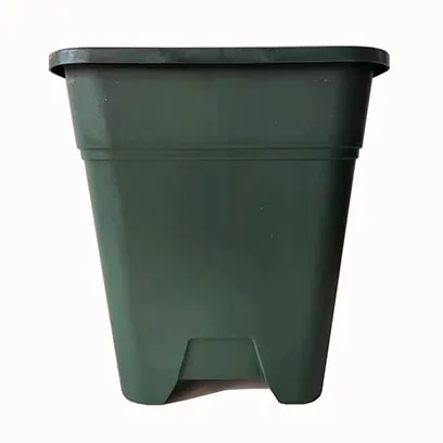 green 1.5 gallon square pots